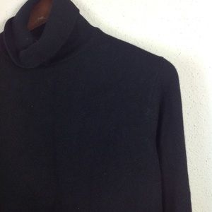 Glen Lyon 100% Cashmere Black Turtleneck Sweater